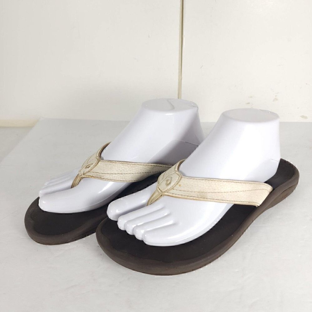 Olukai Women's Ohana Size US 8 White Brown Thong Flip Flop Sandals Shoes